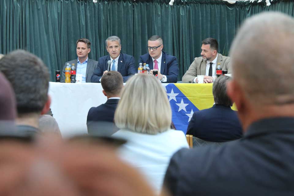 SKUP U OSLU (Foto: Snaga Domovine)